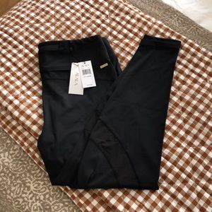 NWT Alala - 7/8 Captain Legging size XL 💕